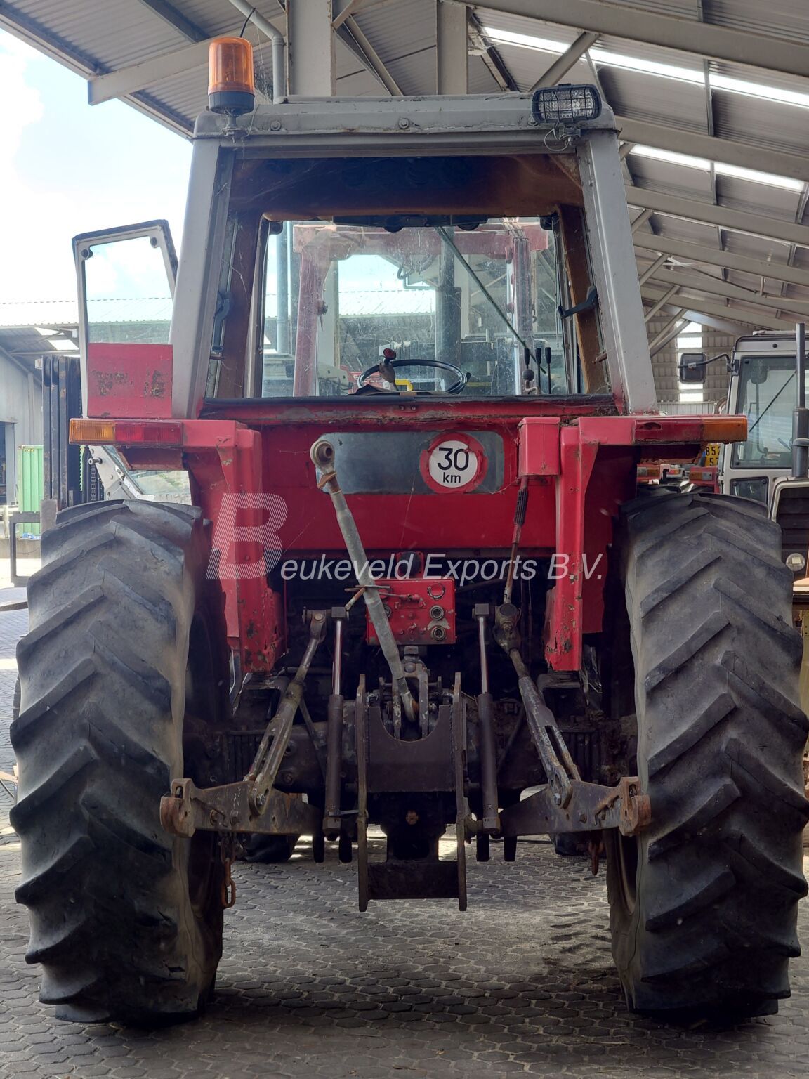 Massey Ferguson MF 690 frontloader