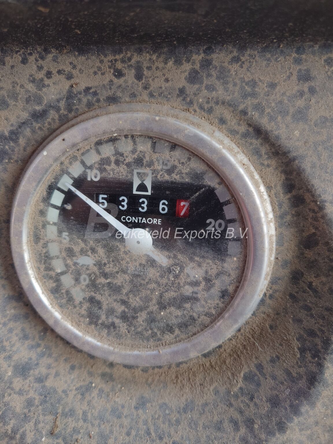 Massey Ferguson MF 690 frontloader (5)