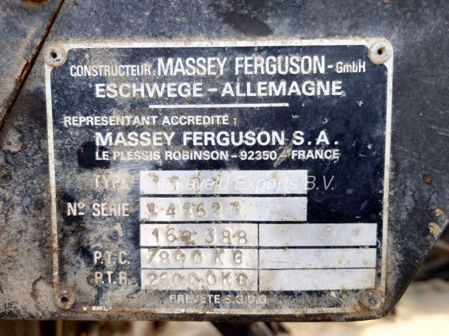 Massey ferguson 1102 Eicher 3105 (16)