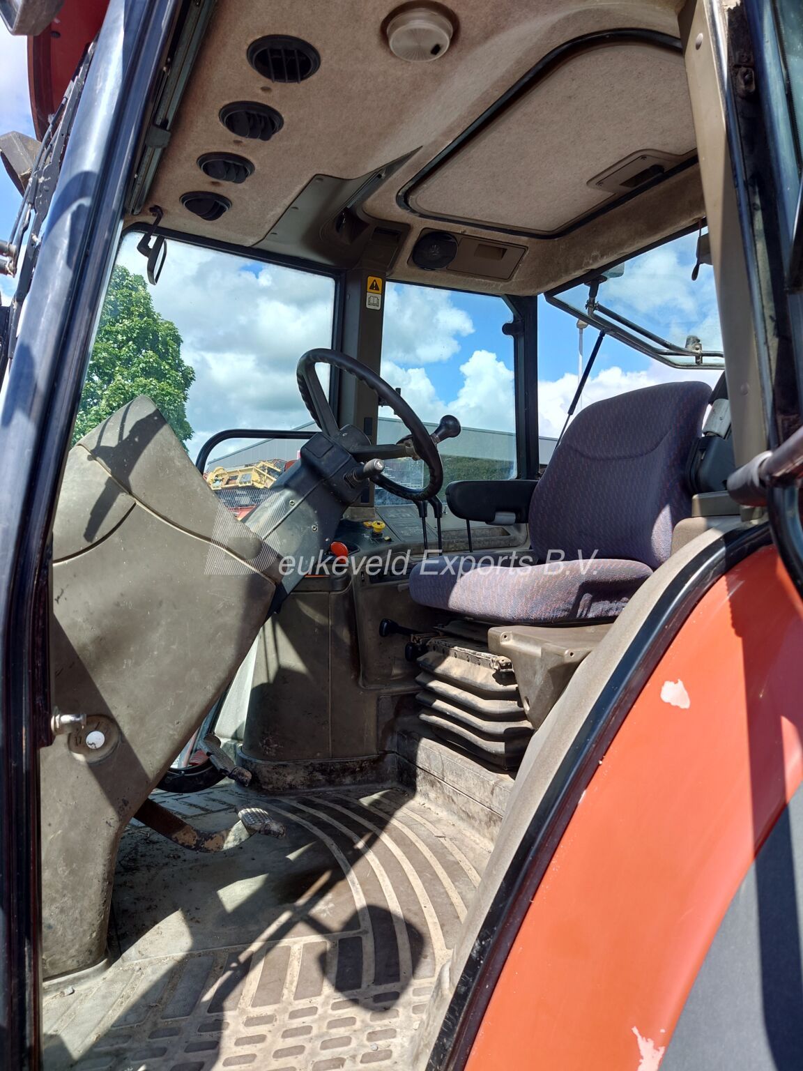NEW Holland Fiatagri M135 DT Synchro command (12)