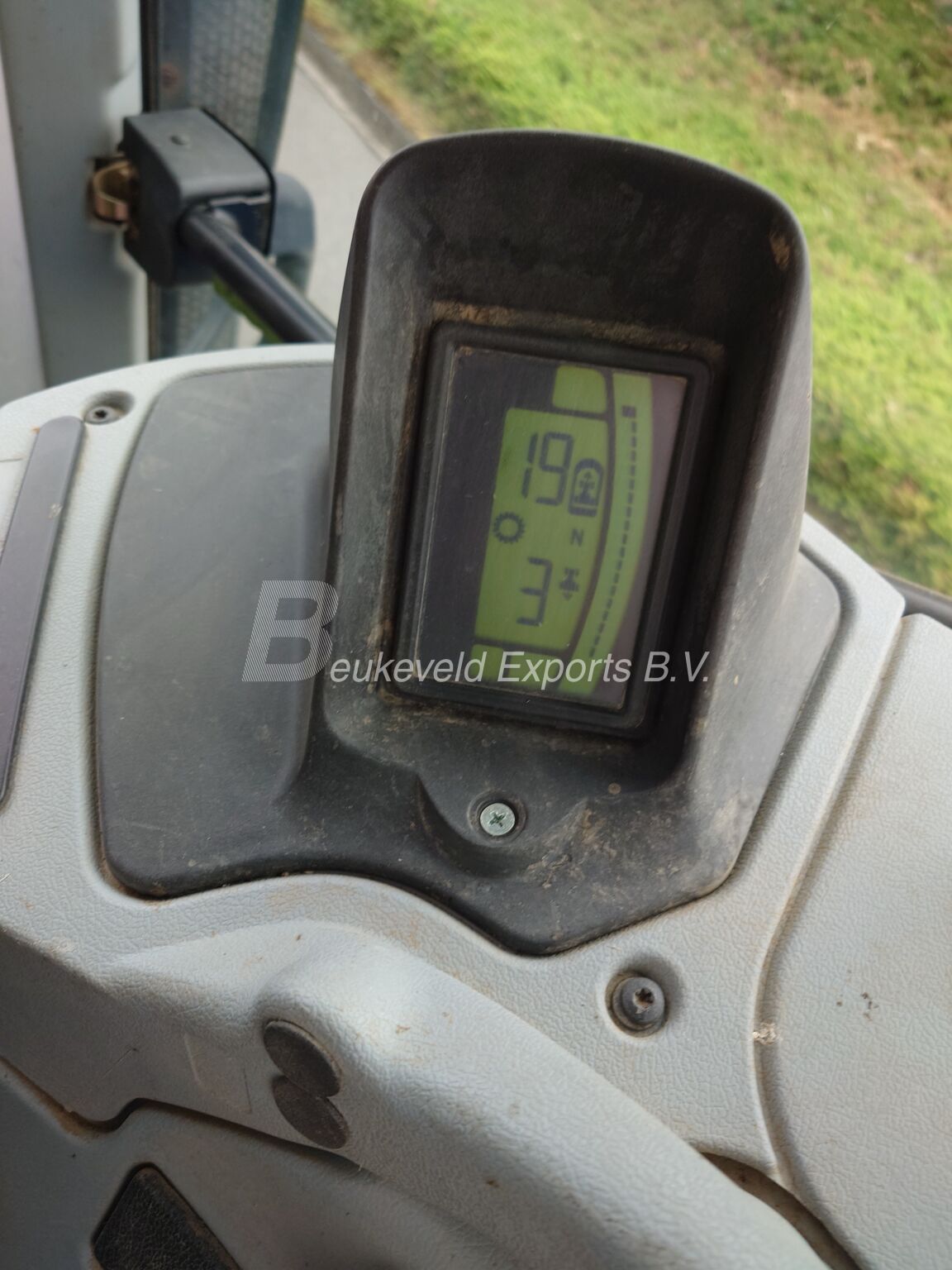 New Holland T6080 PowerCommand Terraglide (16)