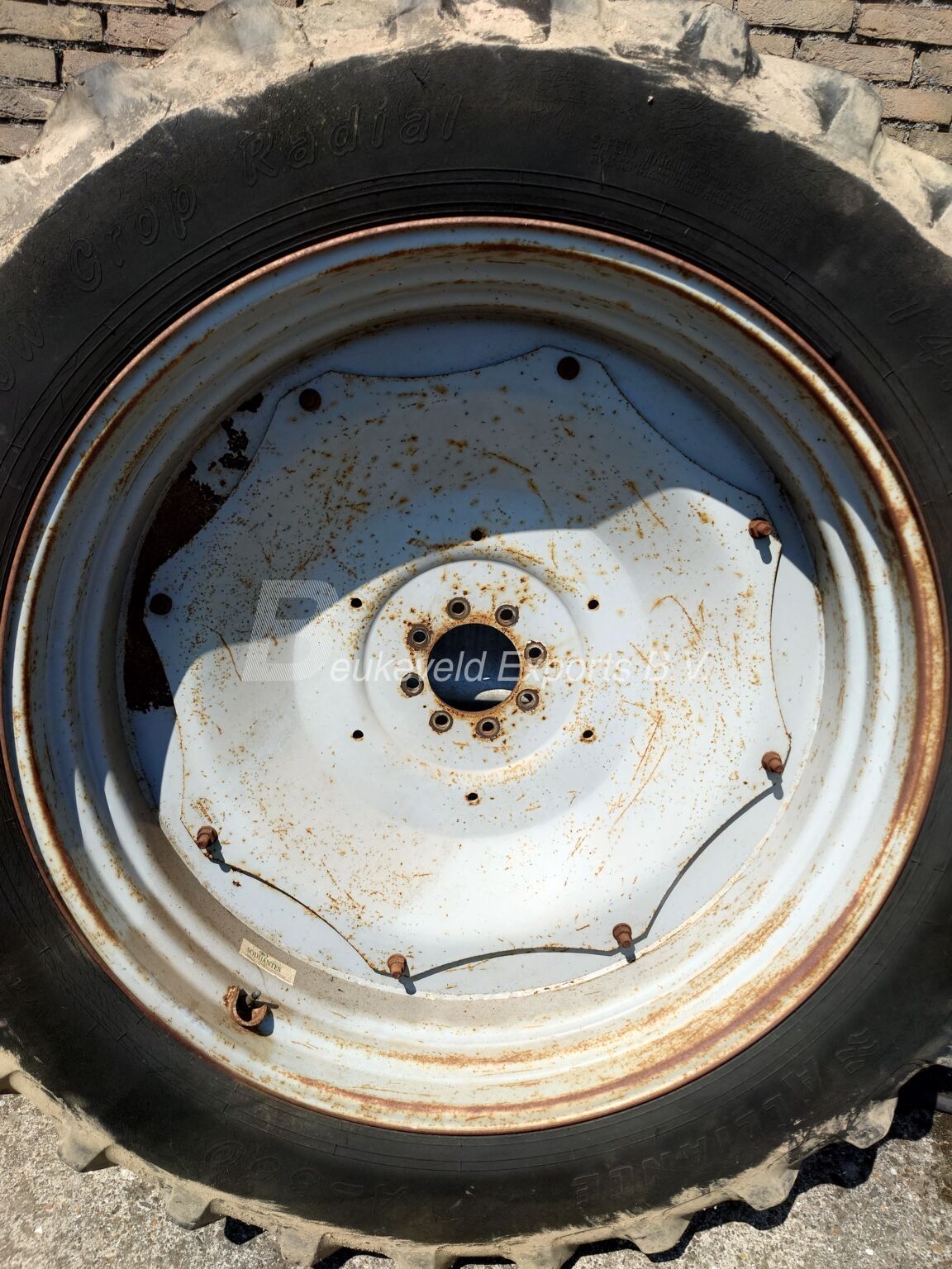 Used Row crop Wheels 14.9R46 (8)