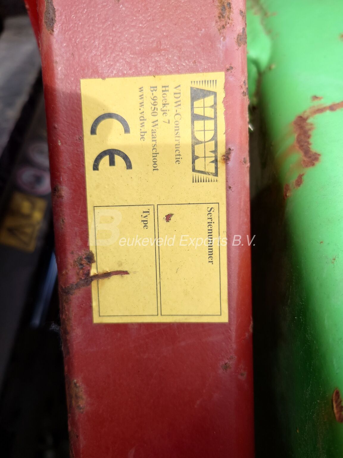 VDW Wifo Tipping Bucket Shovel (3)