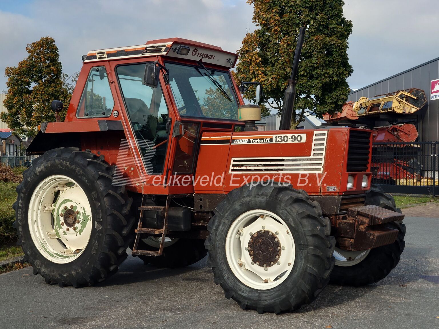 FIAT 130-90 SUPERcomfort (6)