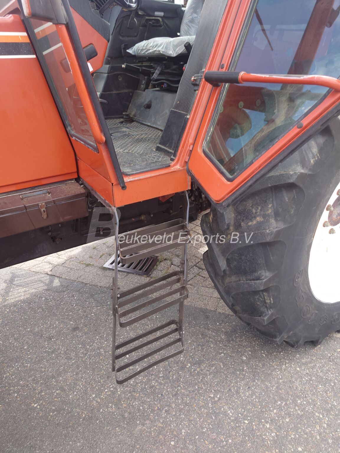 Fiat 115-90 DT SuperComfort (5)