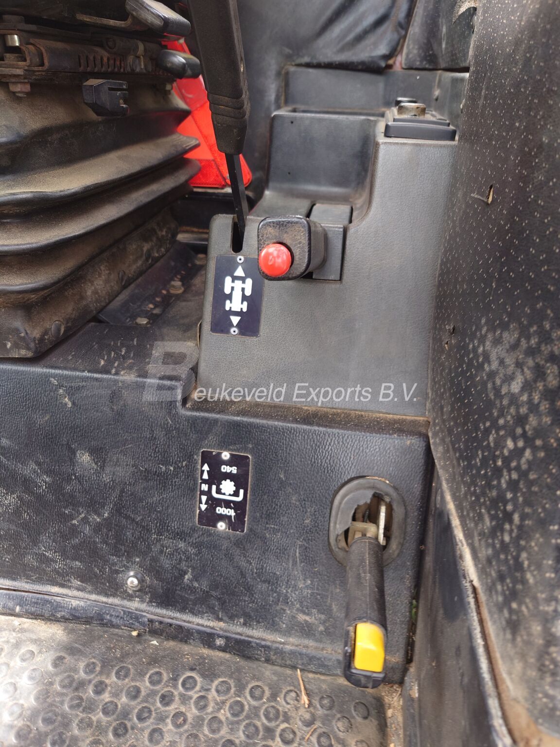 Fiat 160-90 DT supercomfort (9)
