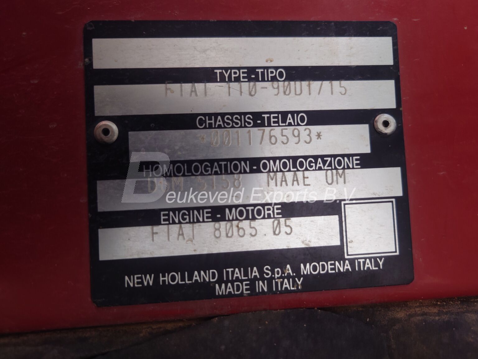 Fiat New Holland 110-90DT frontloader (4)