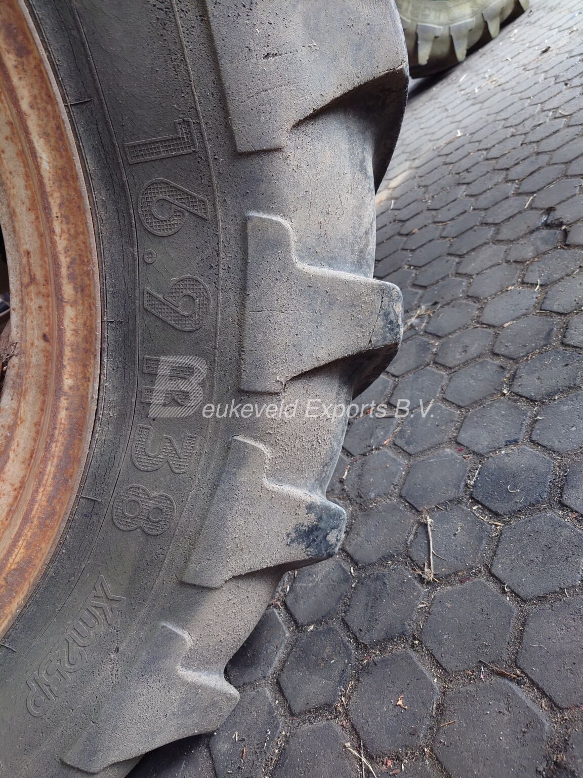 Ford 6810 GenIII Turbo (3)