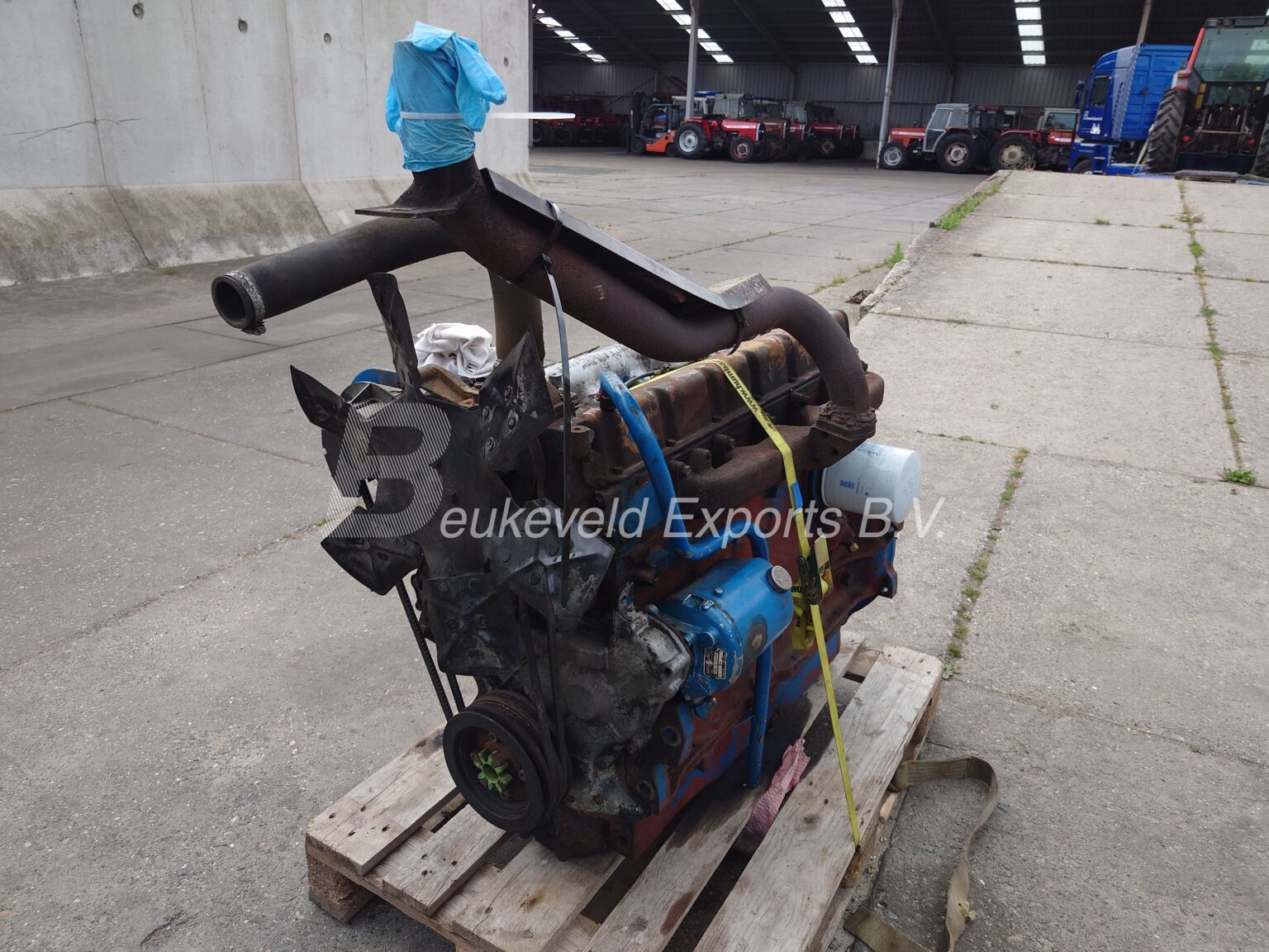 Ford 8200 7910 8210 good running BSD666 engine (4)