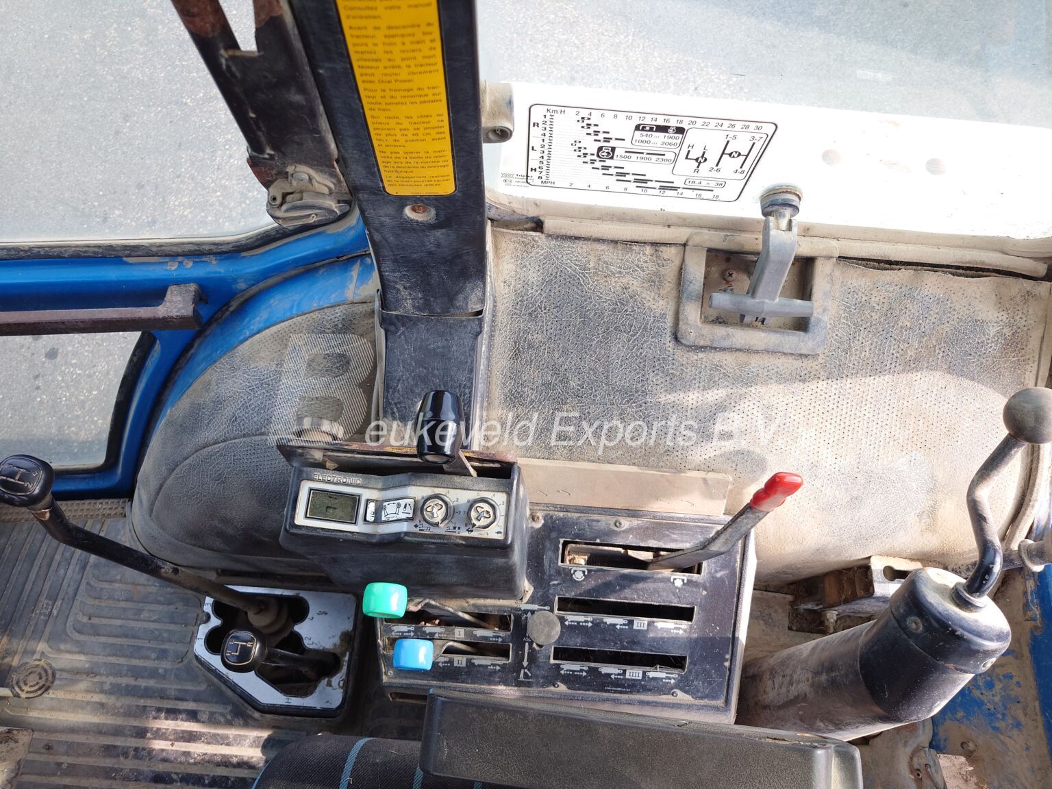 Ford 8210 III carraro (6)