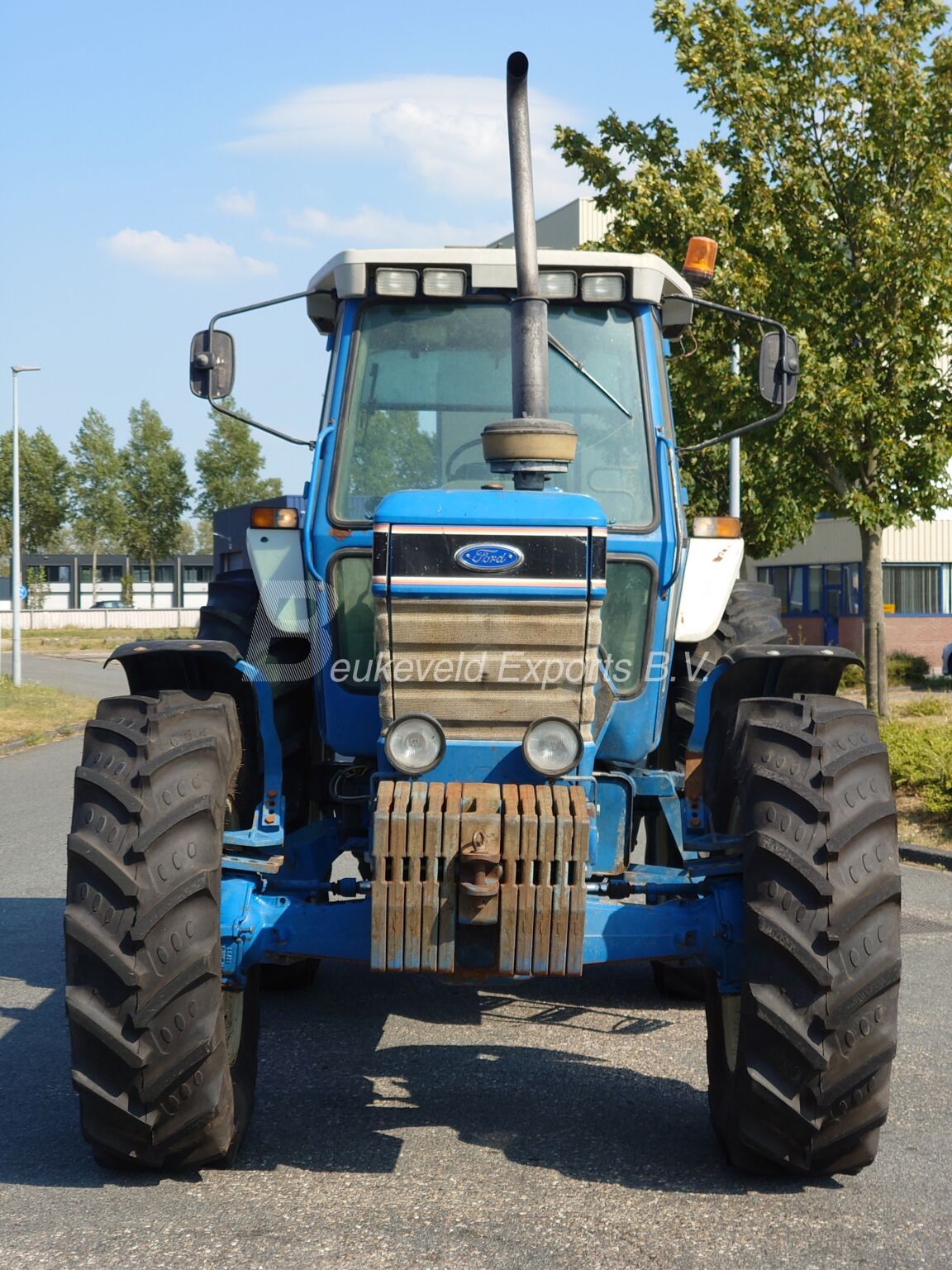 Ford 8210 III carraro (8)