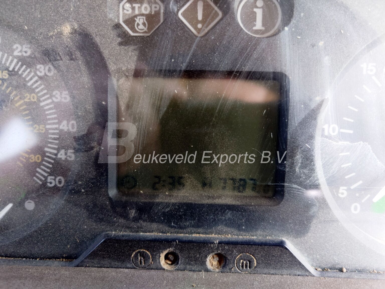JD6910 frontpto (7)