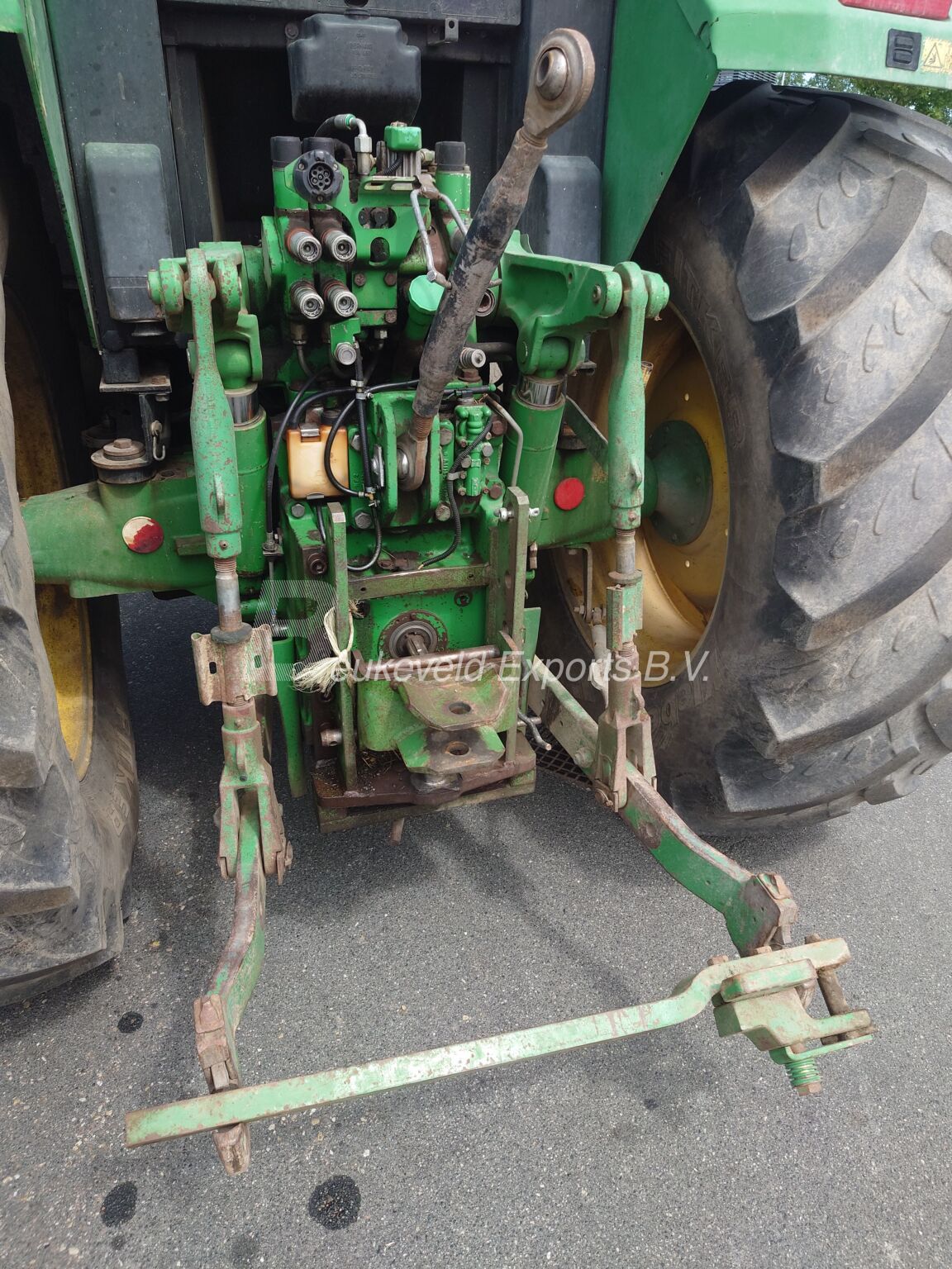 John deere JD 6910 Powrquad (1)