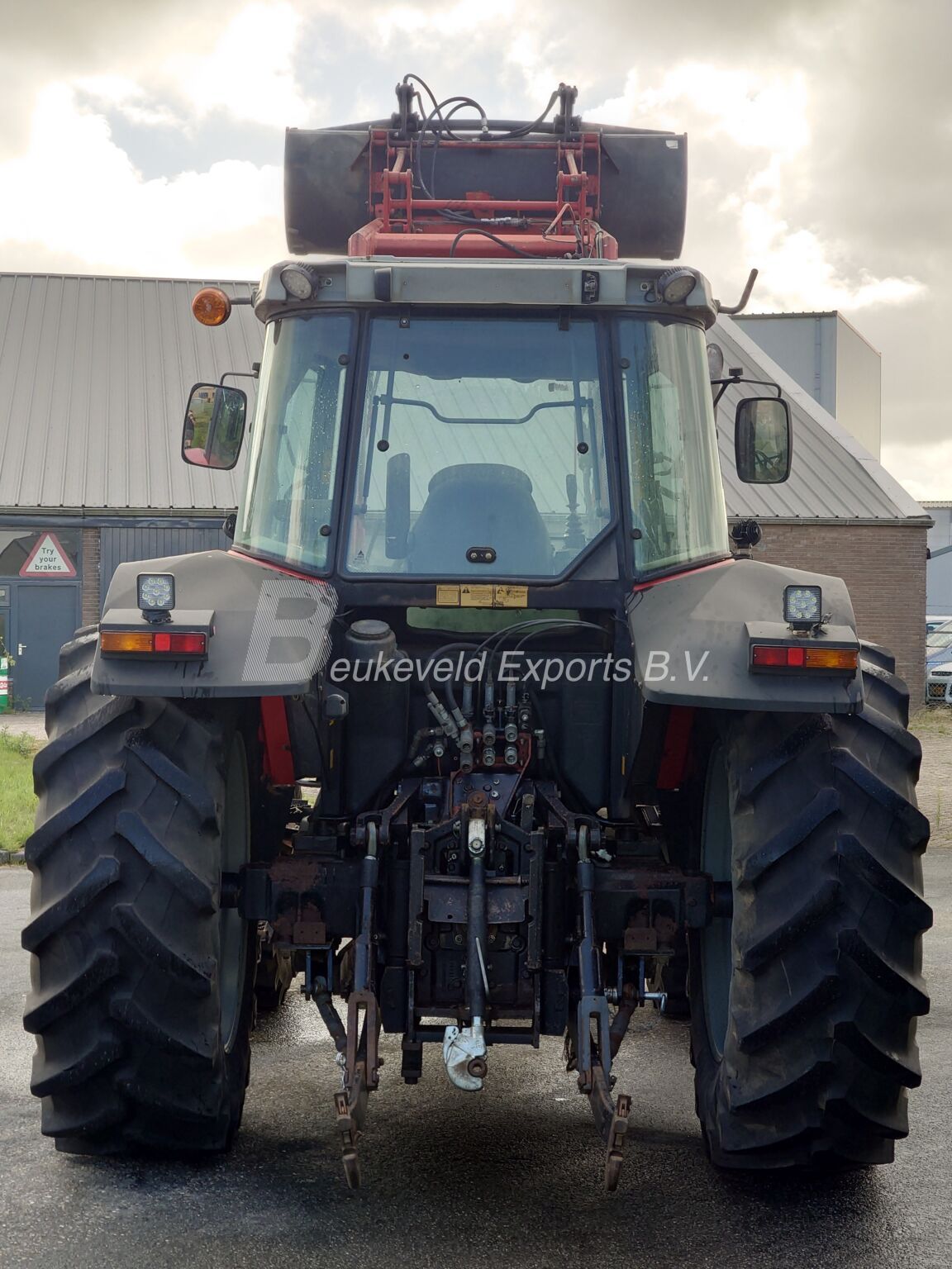 MASSEY MF FERGUSON 6290 FRONTLOADER (3)