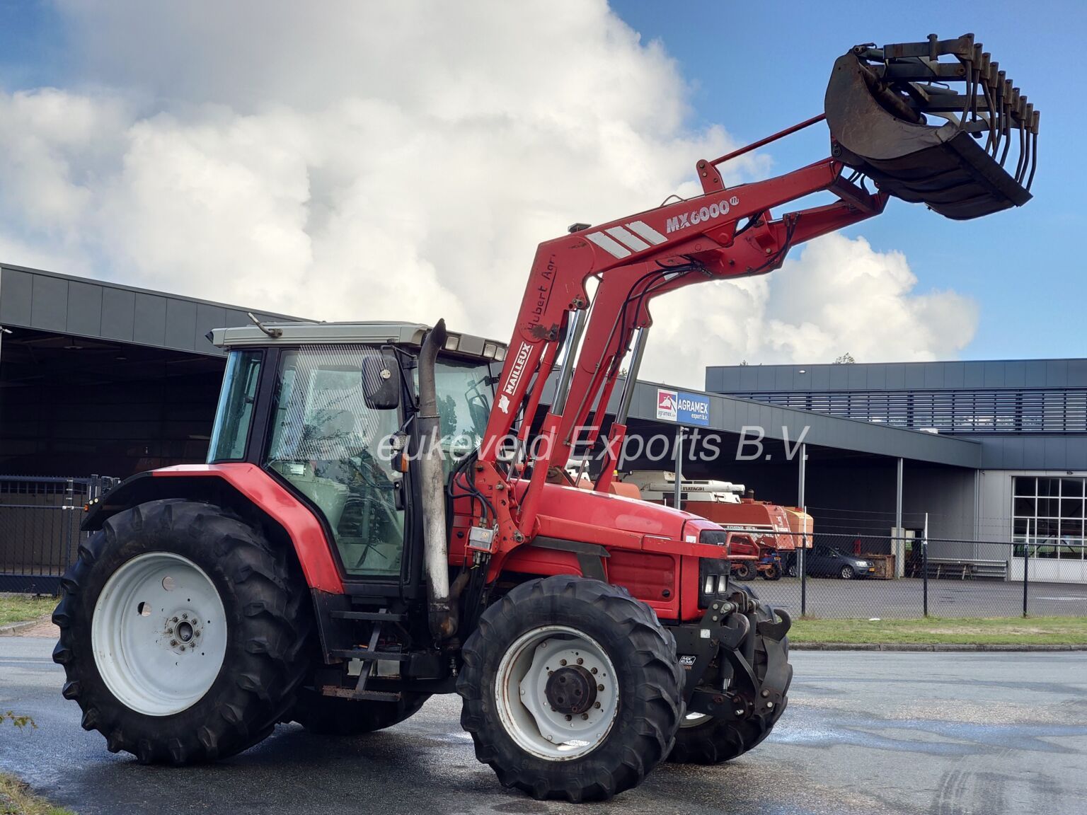 MASSEY MF FERGUSON 6290 FRONTLOADER (8)