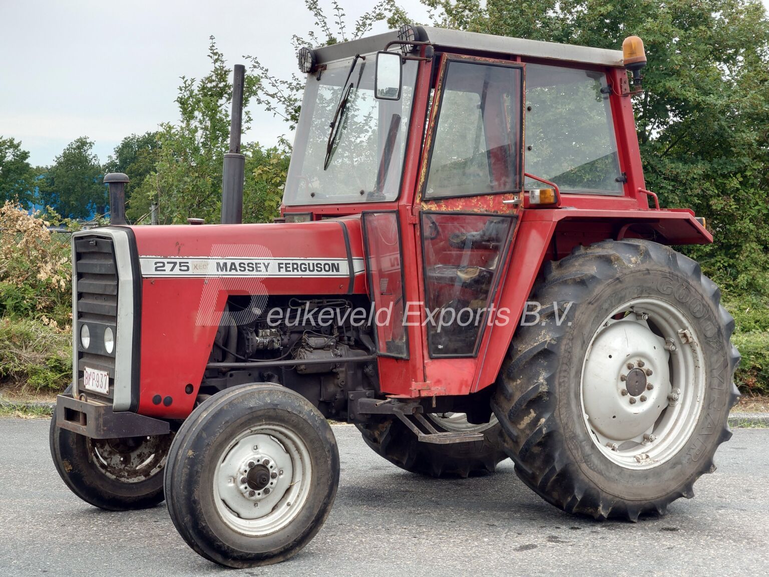 MF 275 S12 (9)