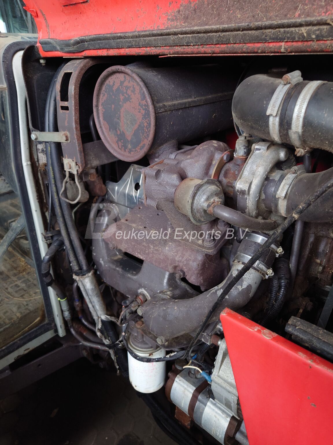Massey Ferguson MF 390T turbo (2)