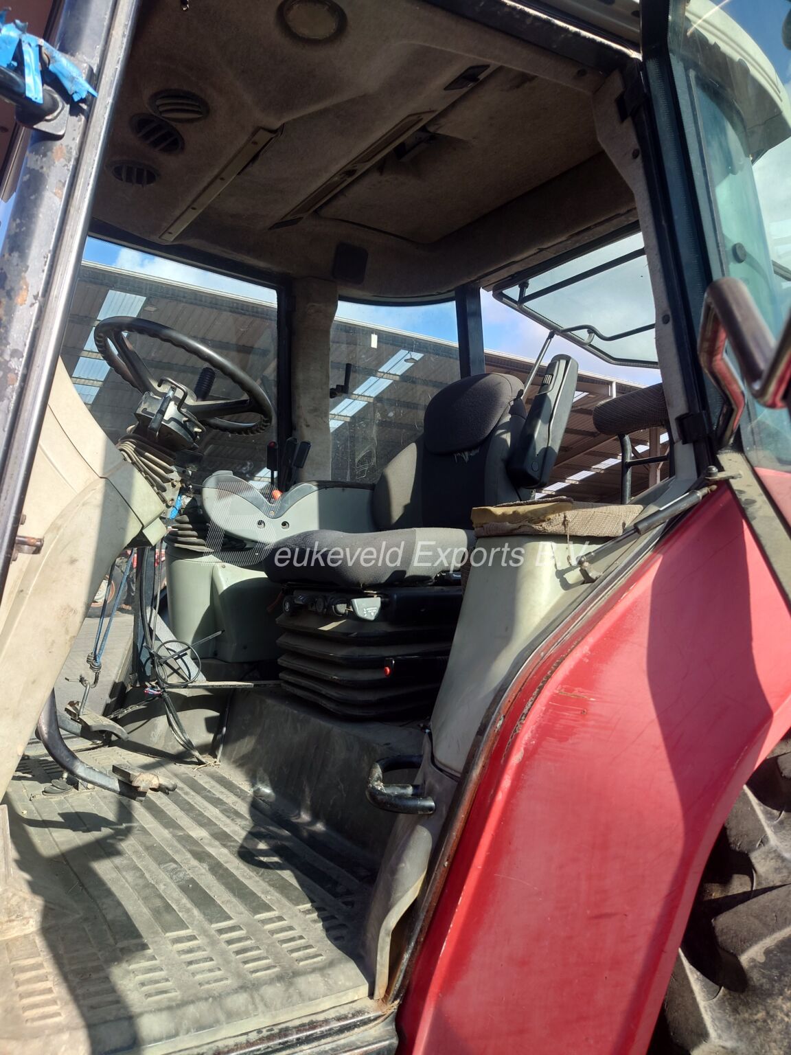 Massey Ferguson MF 6290 with Frontloader (5)