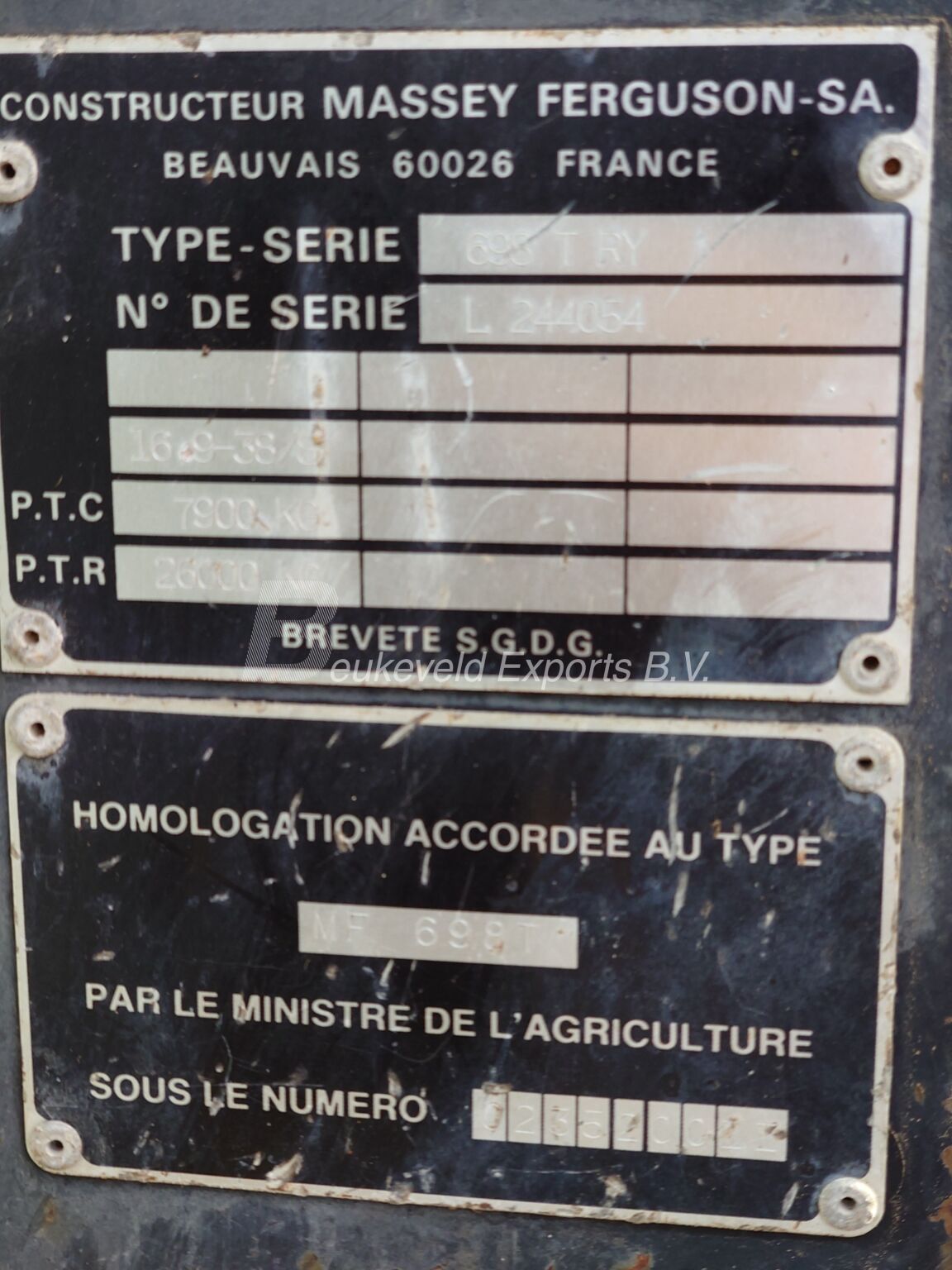 Massey Ferguson MF 698T turbo (10)