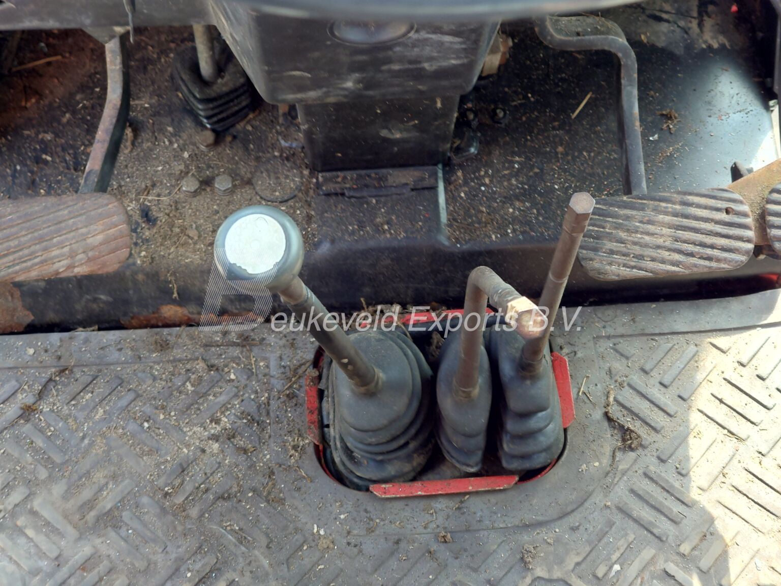Massey Ferguson MF 698T turbo (8)