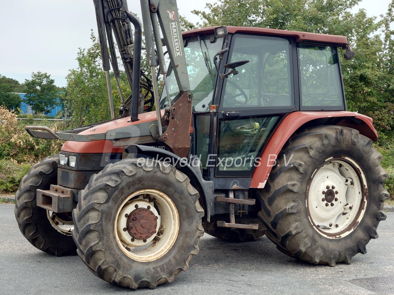 NH L95 DT frontloader (11)
