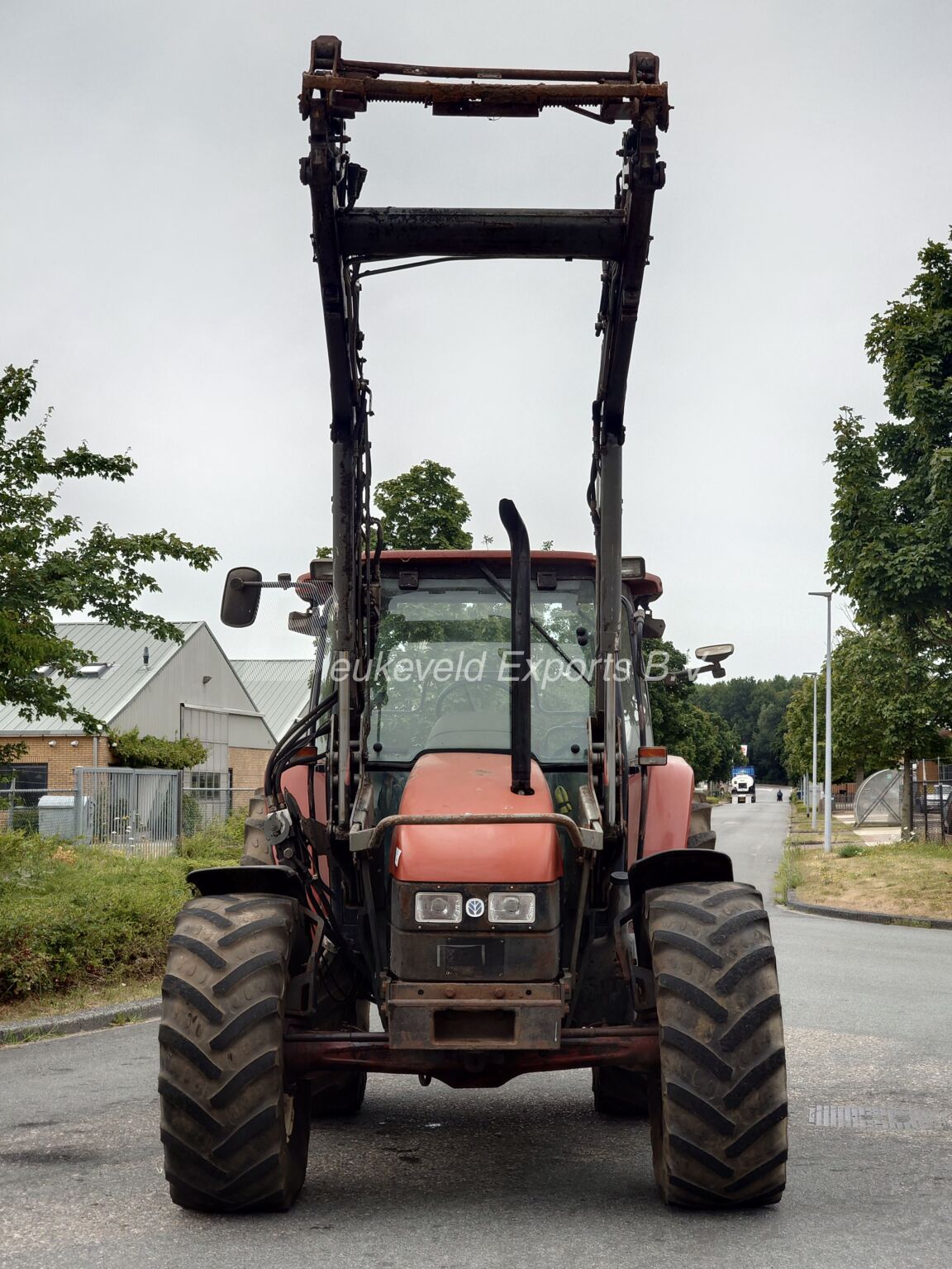 NH L95 DT frontloader (12)
