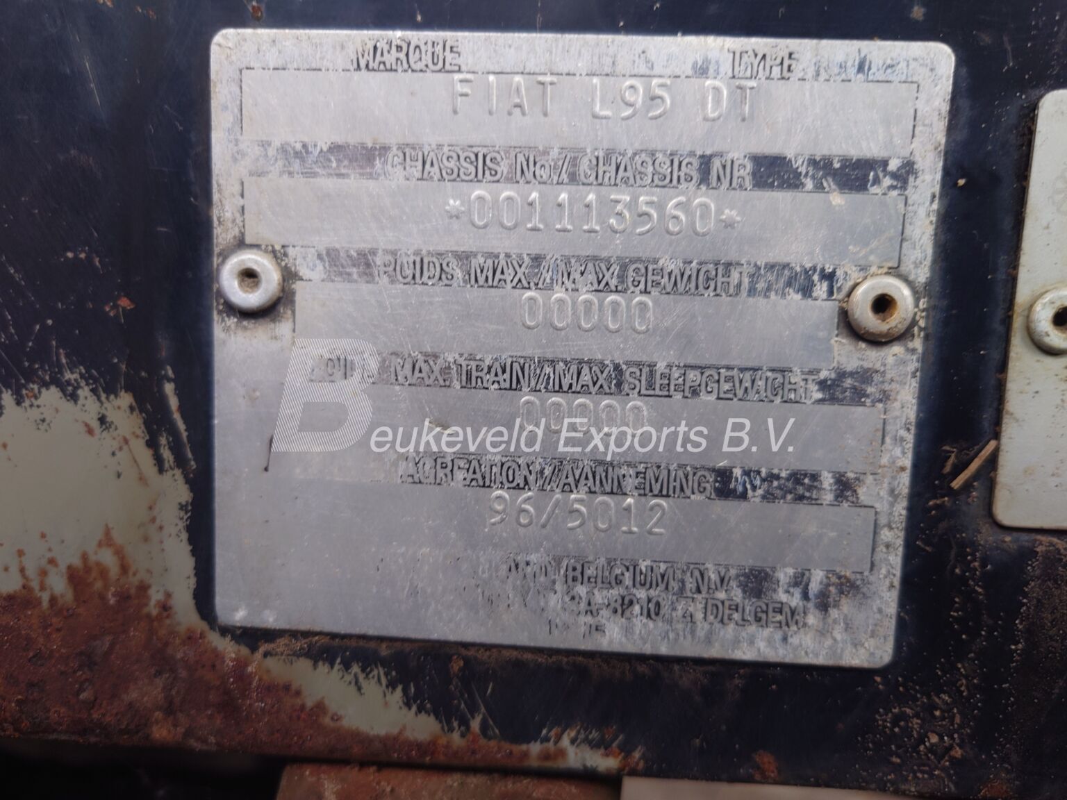 NH L95 DT frontloader (2)