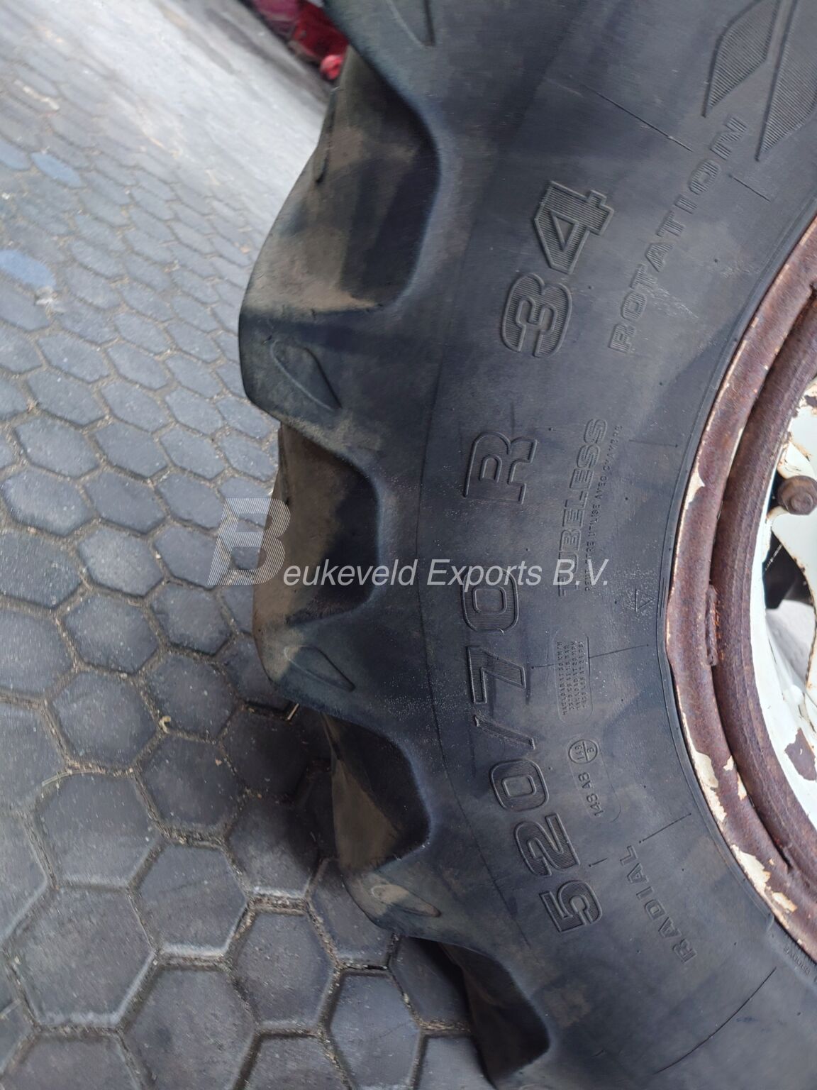 NH L95 DT frontloader (3)
