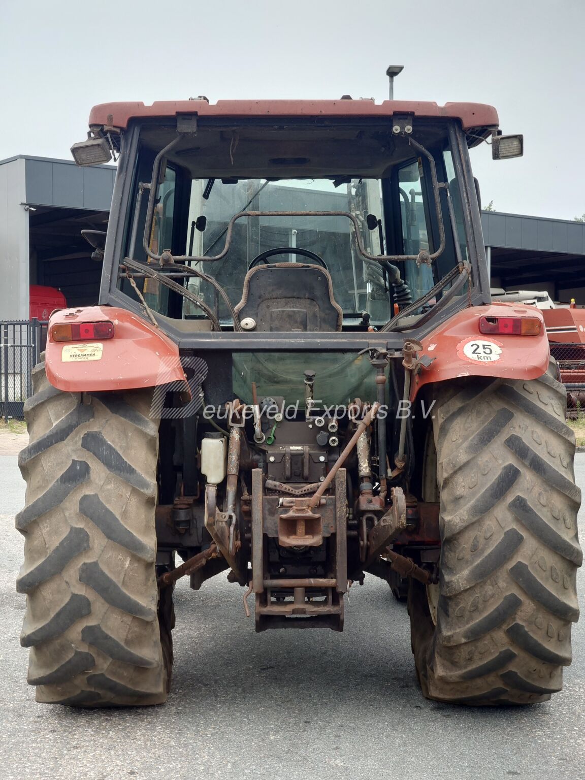NH L95 DT frontloader (7)