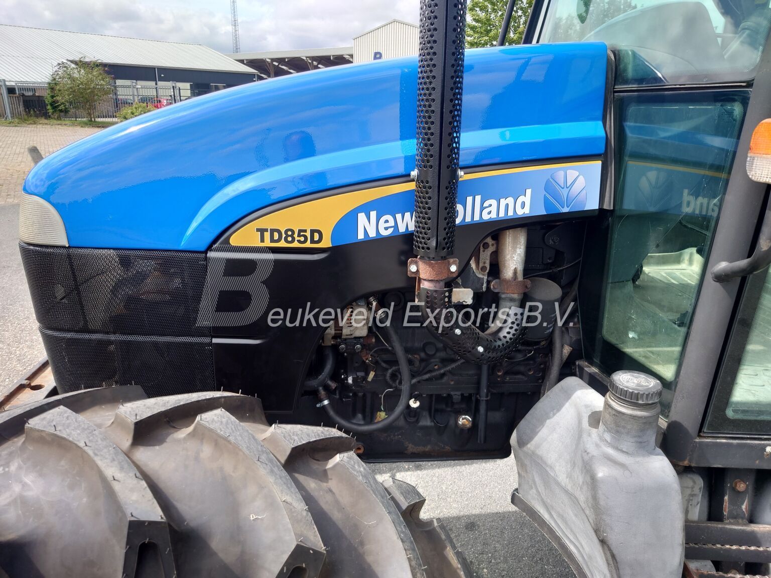 New Holland TD85D (11)