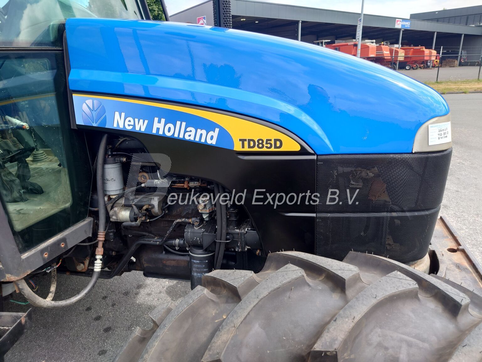 New Holland TD85D (12)