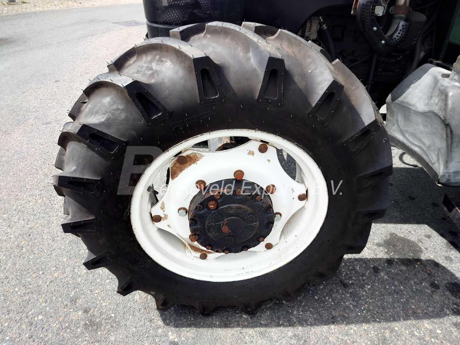New Holland TD85D (7)