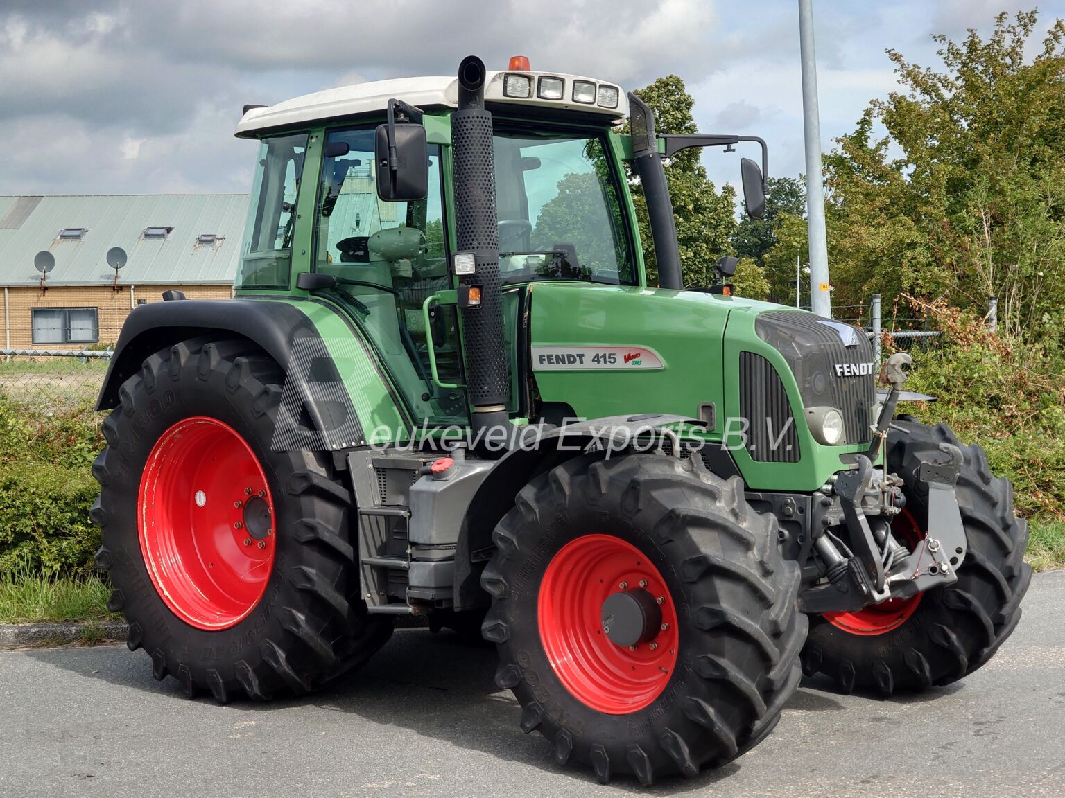 Fendt 415 Vario TMS (1)