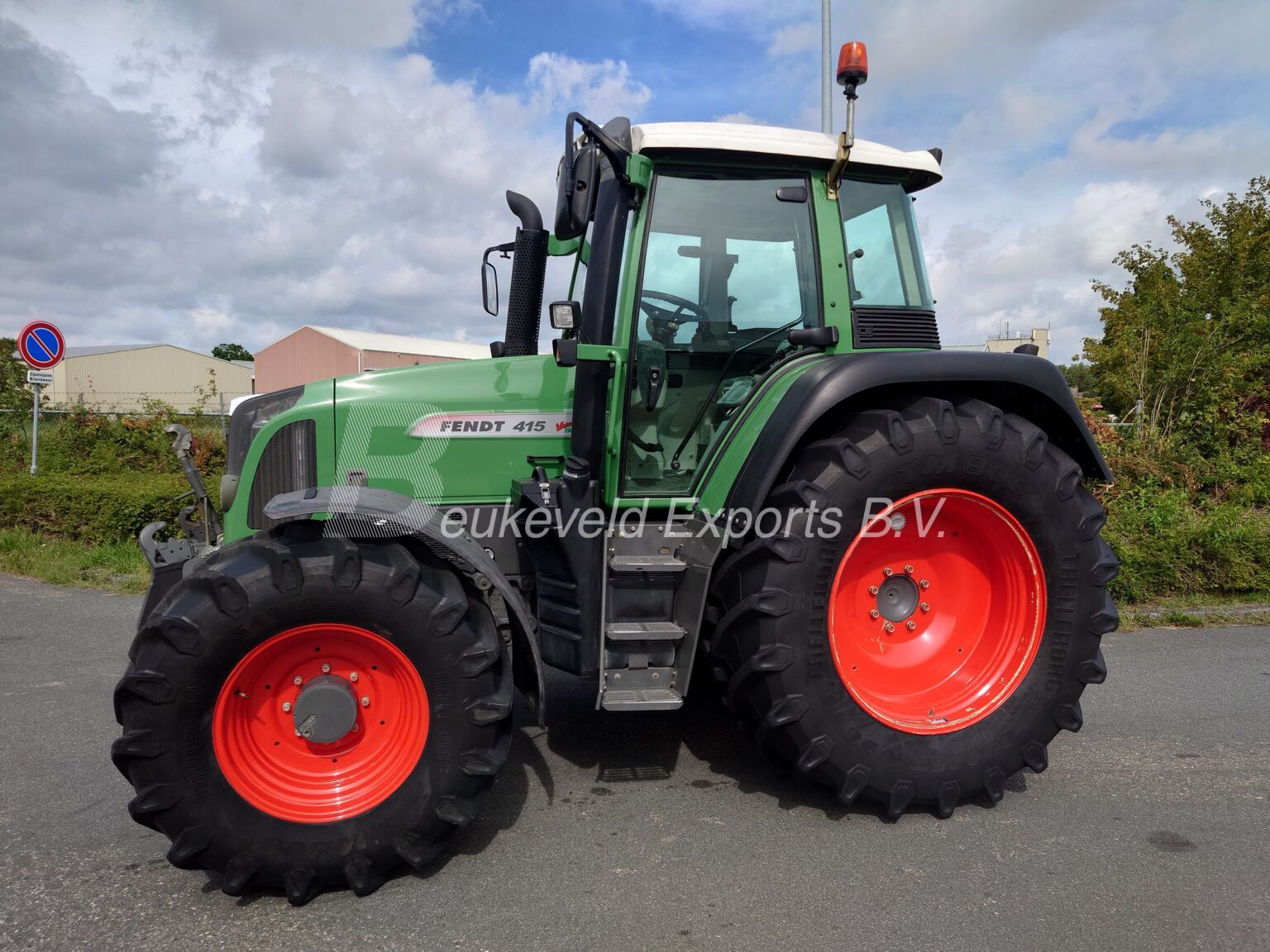 Fendt 415 Vario TMS (23)