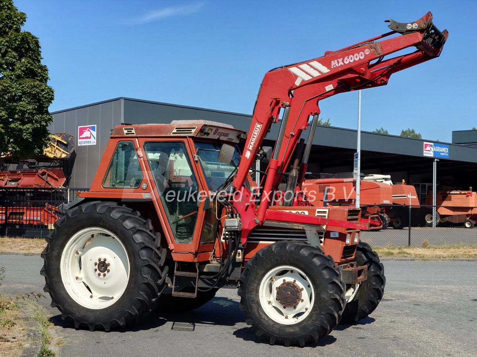 Fiat 100-90 frontloader (14)
