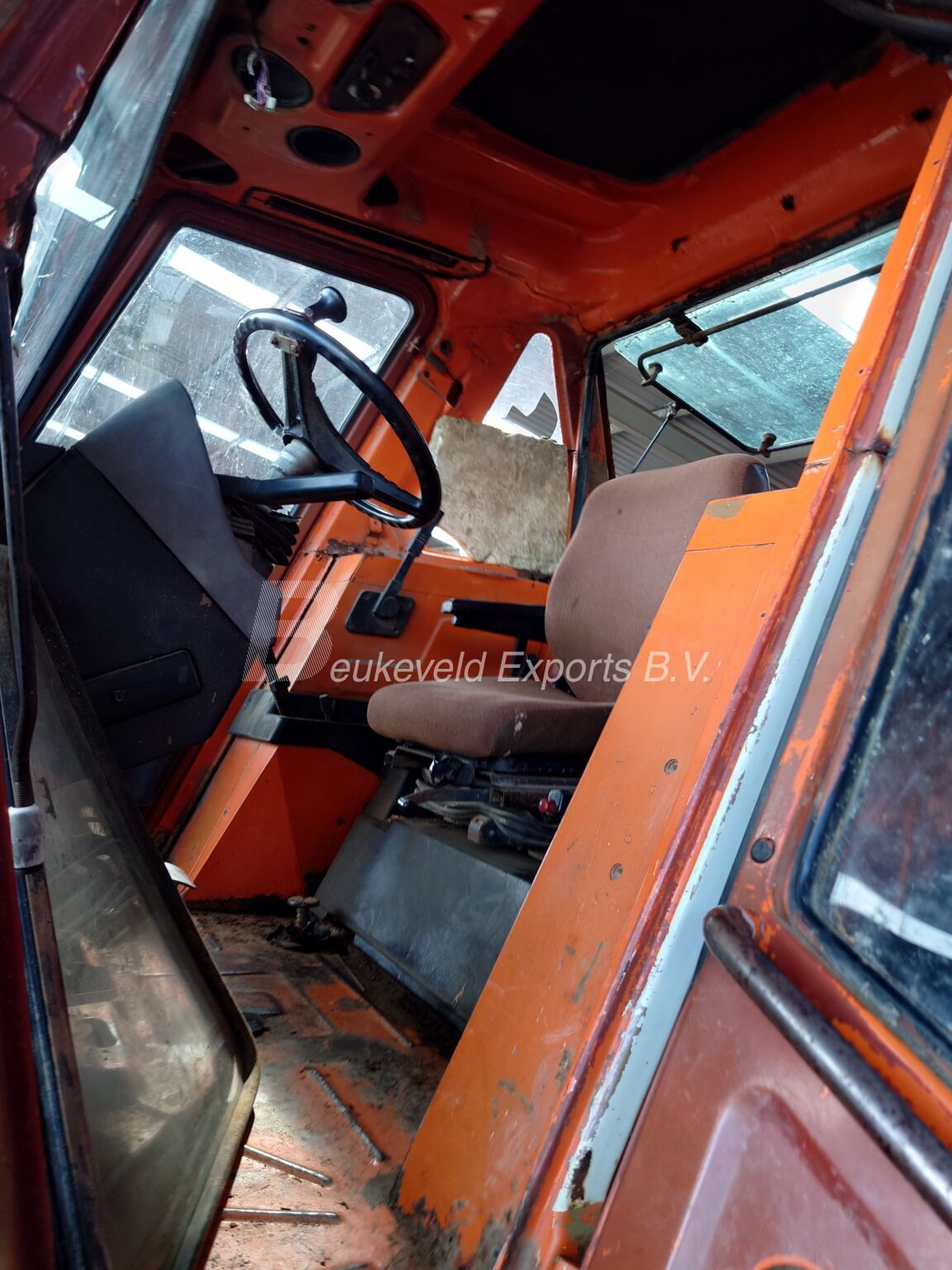 Fiat 1380 DT turbo supercomfort cabin cheap priced (4)