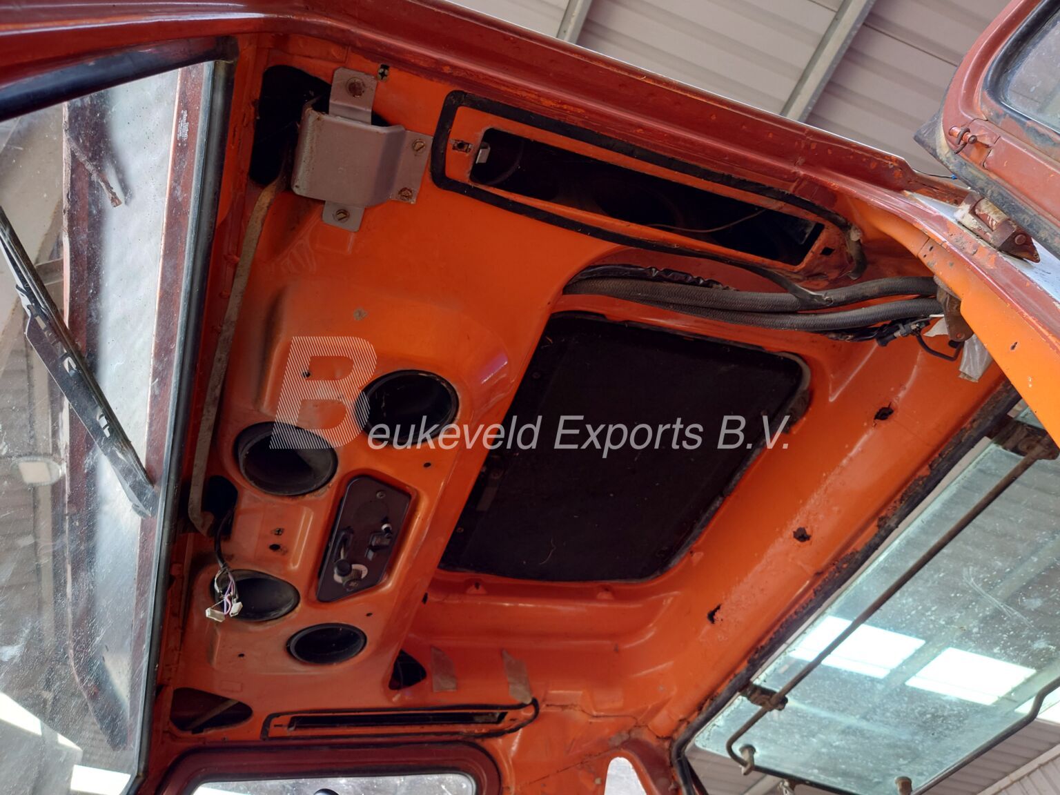 Fiat 1380 DT turbo supercomfort cabin cheap priced (5)