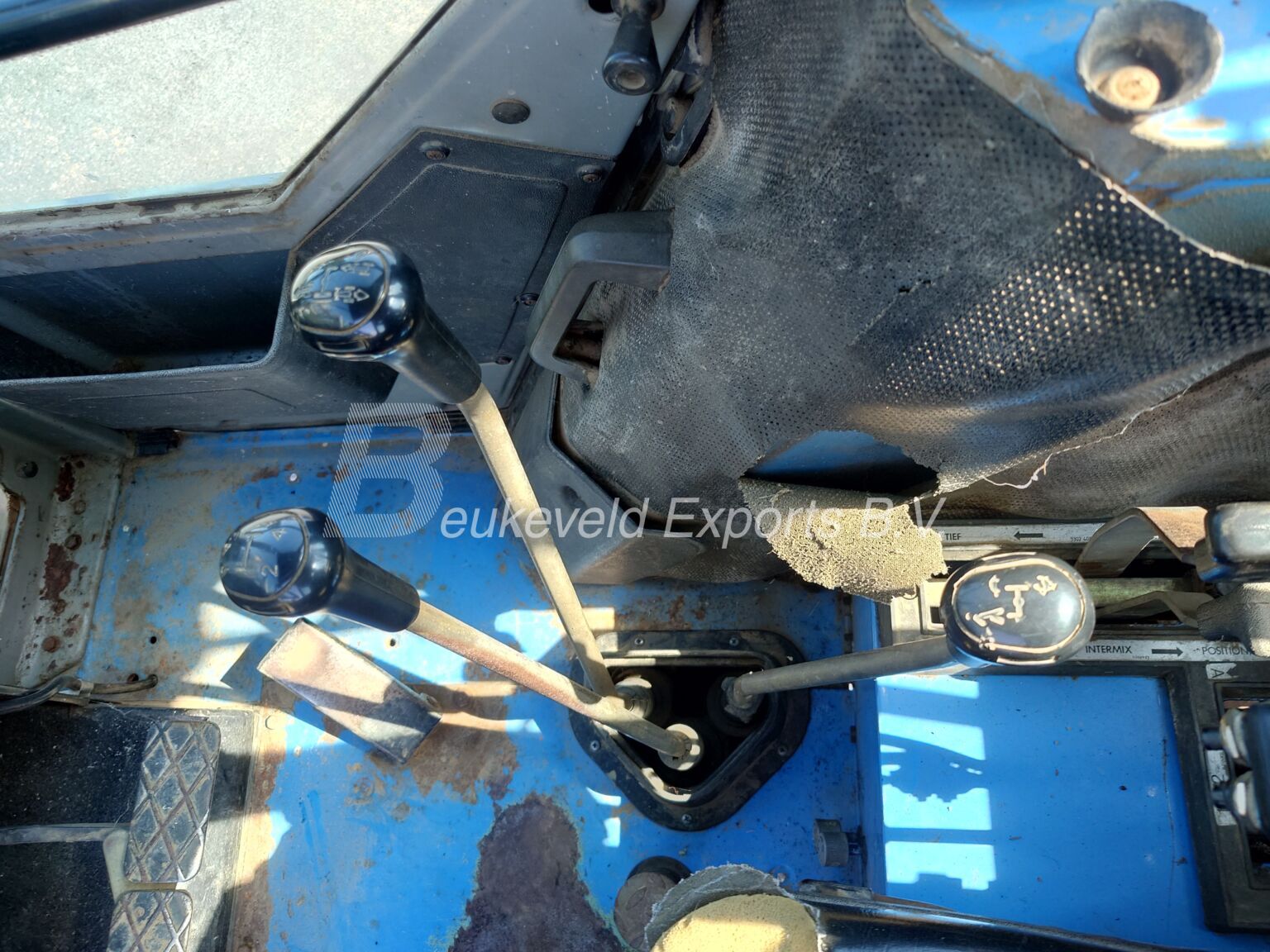 Landini 9880 frontloader (6)