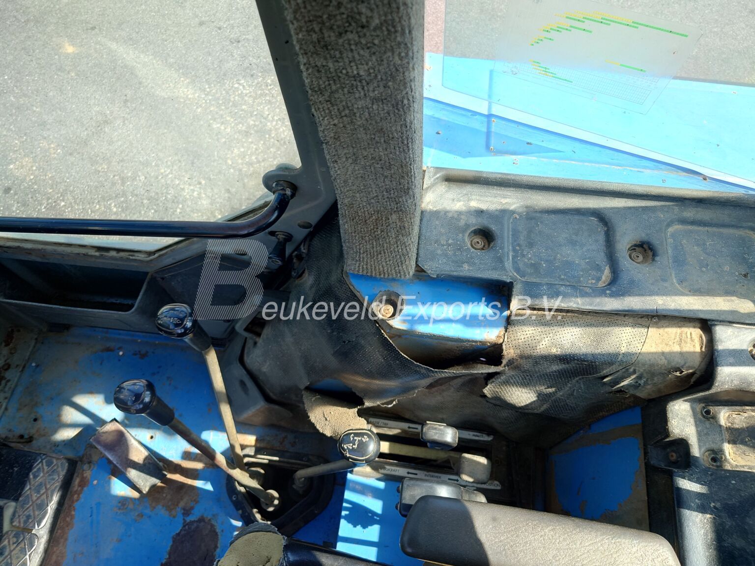 Landini 9880 frontloader (7)
