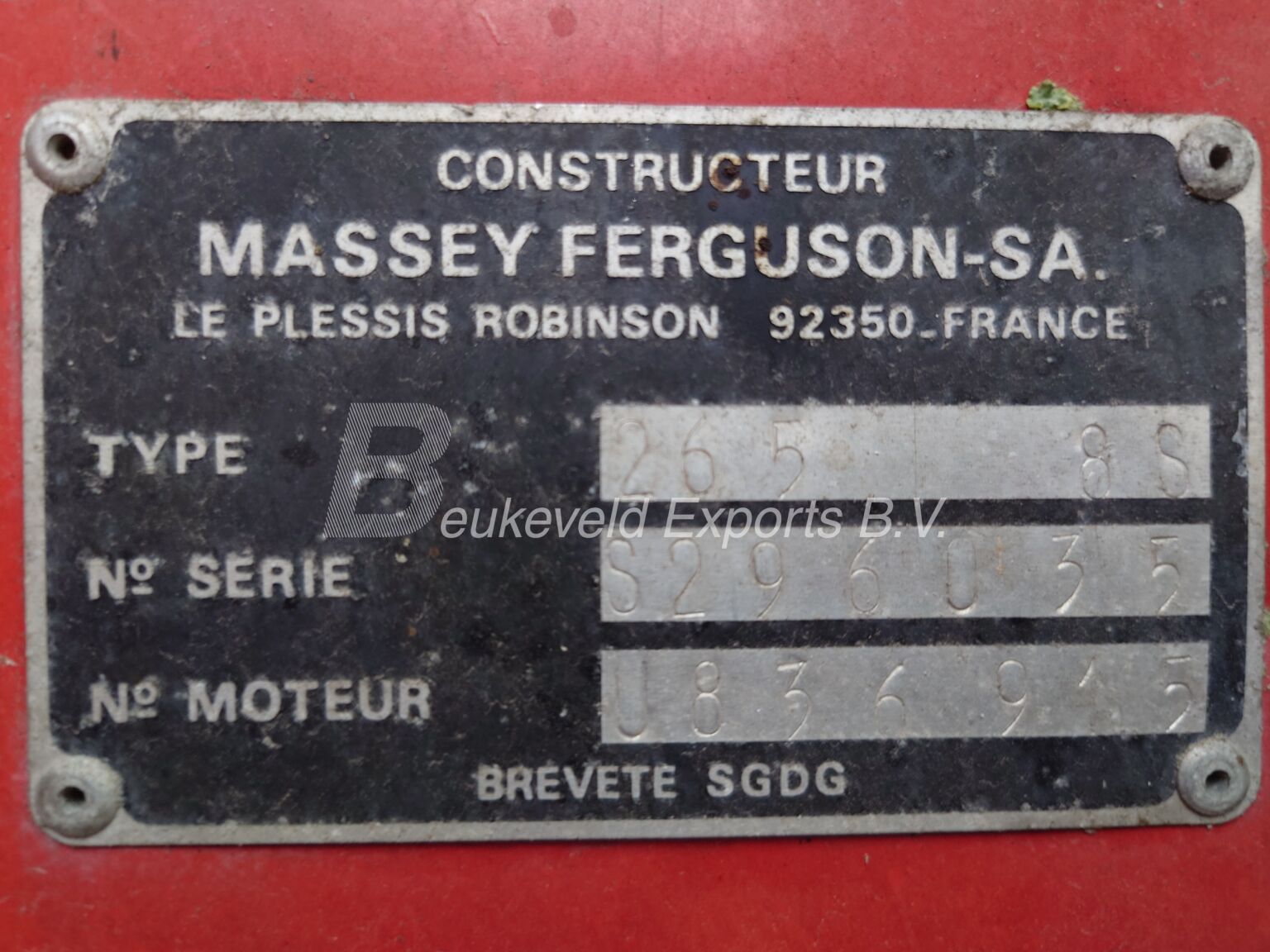 Massey Ferguson MF 265 (1)