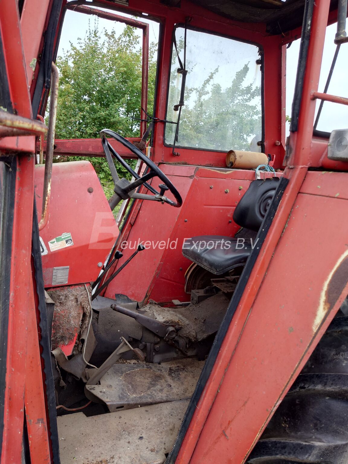Massey Ferguson MF 265 (10)
