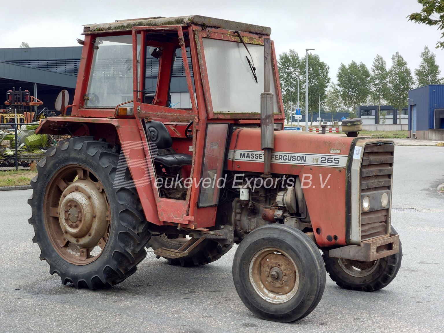 Massey Ferguson MF 265 (9)