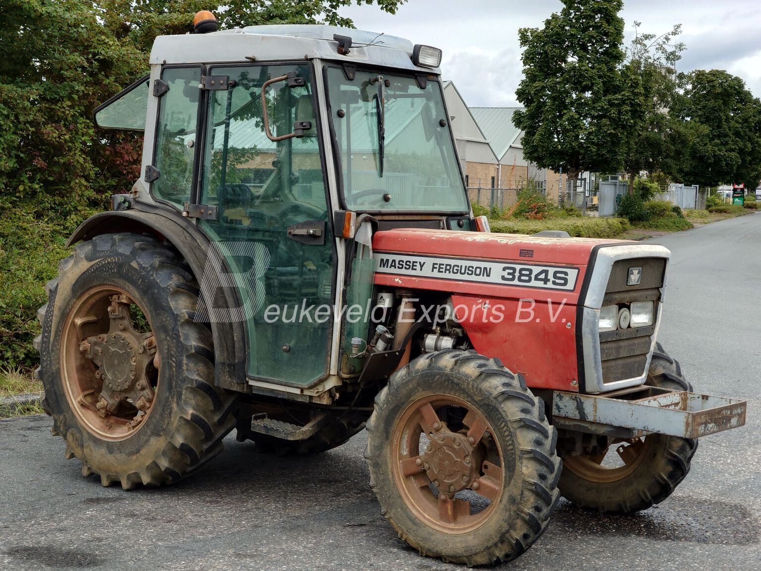 Massey Ferguson MF 384 S 4X4 Fruttero (13)