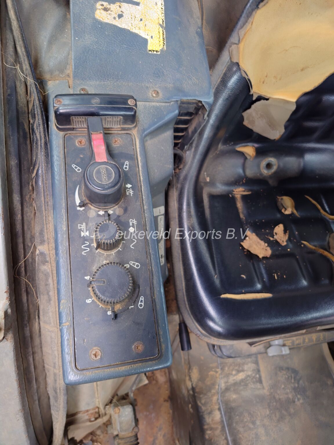 Massey Ferguson MF 384 S 4X4 Fruttero (5)