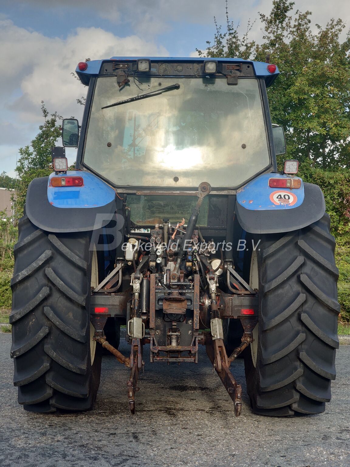 NEW HOLLAND M136 DT DUAL COMMAND (3)