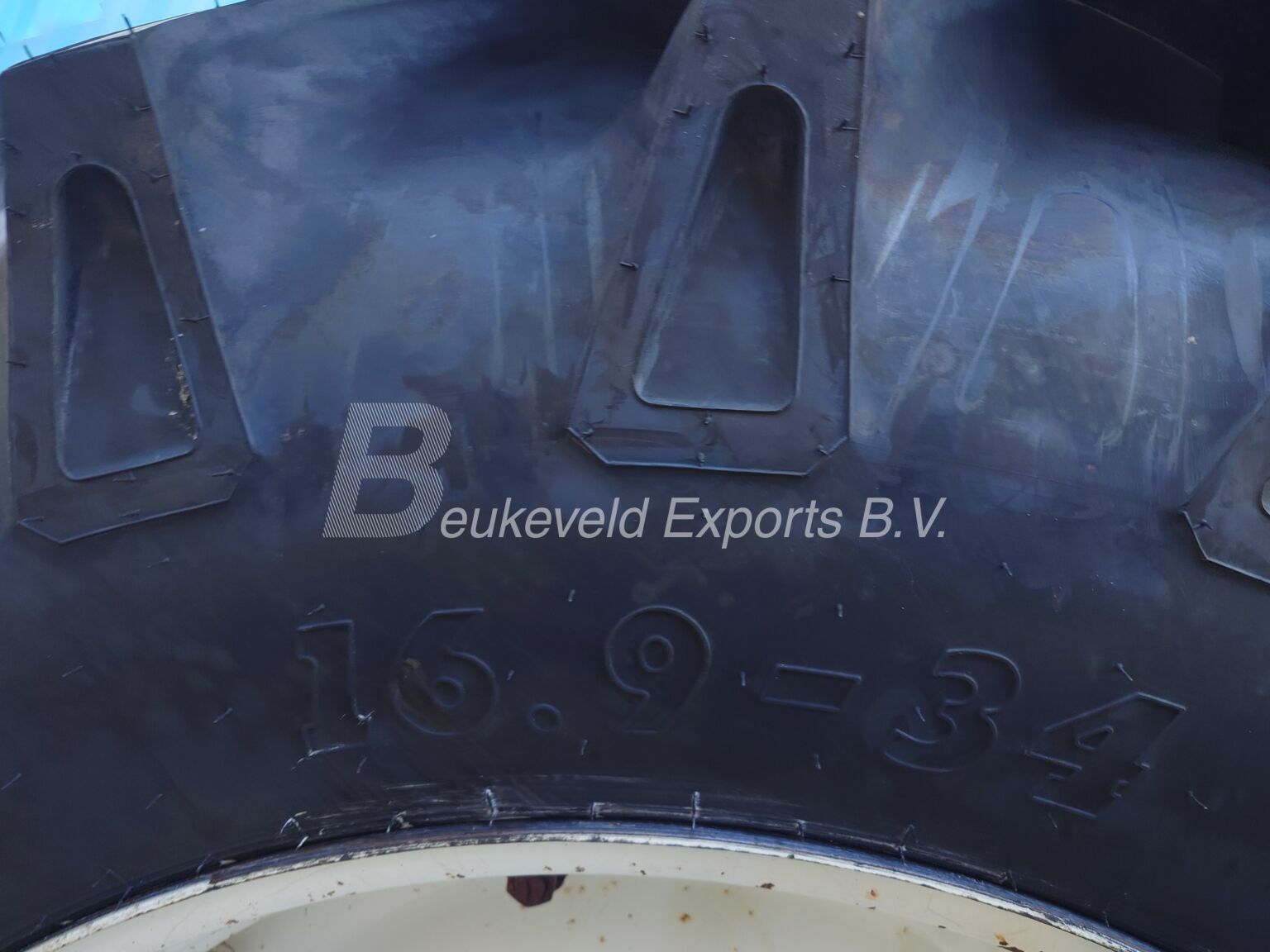 NEW HOLLAND TL90 A TURBO (21)