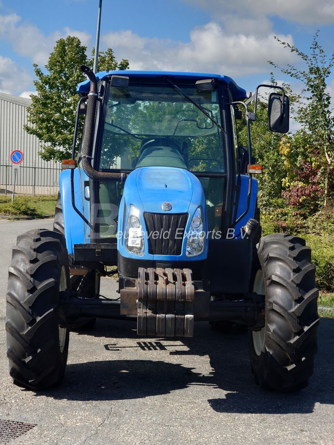 NEW HOLLAND TL90 A TURBO (24)