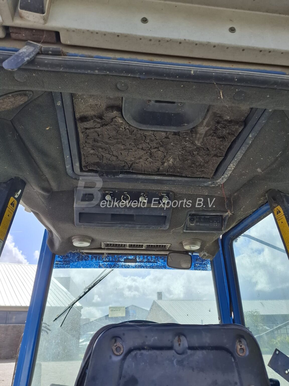 Ford SuperQ GenIII cabin (3)