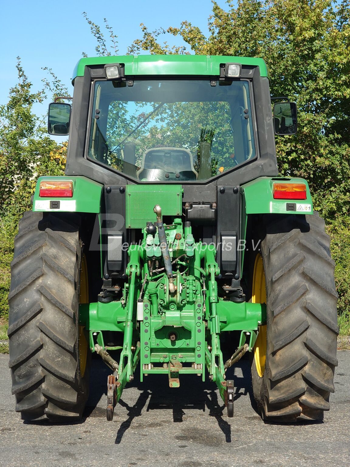 JOHN DEERE 6110 TURBO with Creeper (3)