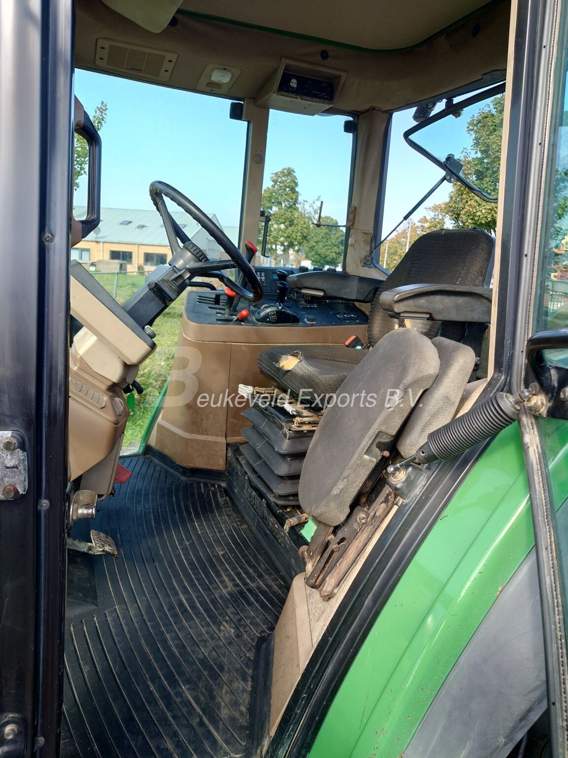 JOHN DEERE 6800 POWRQUAD (10)